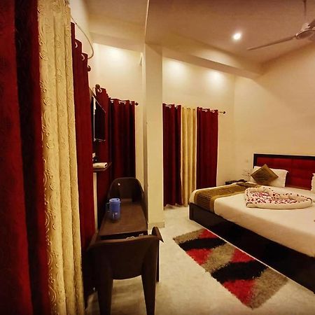 Hotel Banke Bihari Haridwar Exterior photo